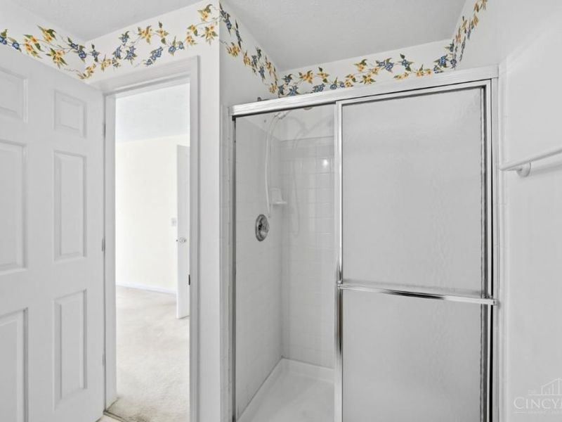 556 Aspen Glen Drive, Unit 810, Union Township, OH 45244 Photo 32