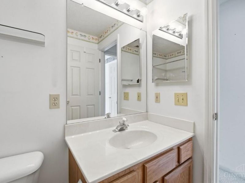 556 Aspen Glen Drive, Unit 810, Union Township, OH 45244 Photo 43