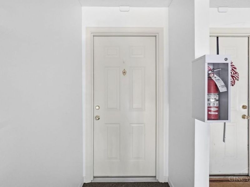 556 Aspen Glen Drive, Unit 810, Union Township, OH 45244 Photo 9
