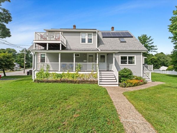 2 Snowling Rd, Uxbridge, MA 01569