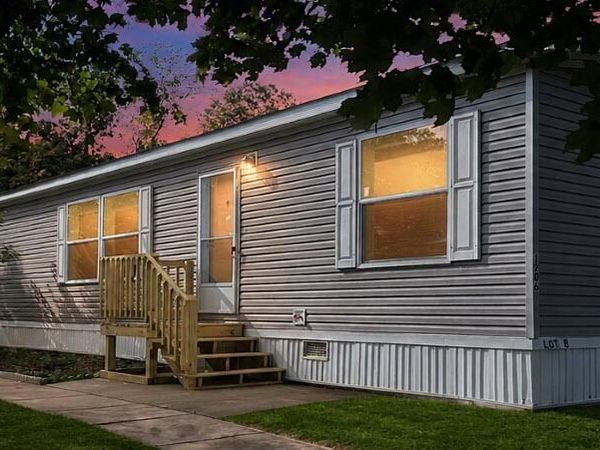 1206 Shiawassee River Road, Three Rivers, MI 49093