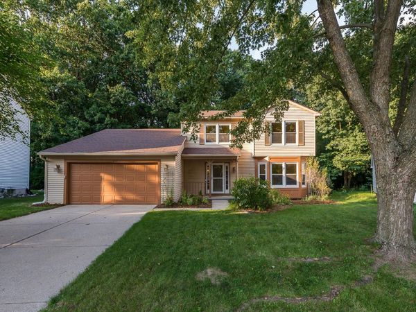312 Burr Oak Drive, Ann Arbor, MI 48103