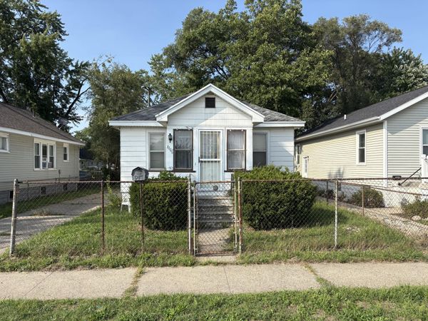 1106 E Laketon Avenue, Muskegon, MI 49442