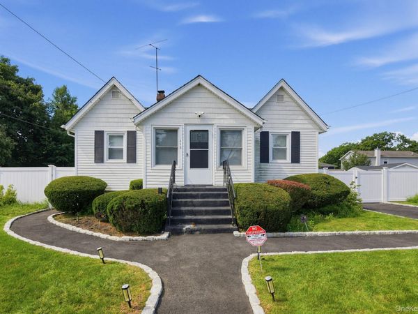 116 N 22nd Street , Wyandanch, NY 11798