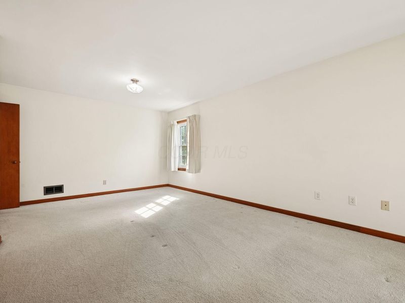 558 Acton Road, Columbus, OH 43214 Photo 21
