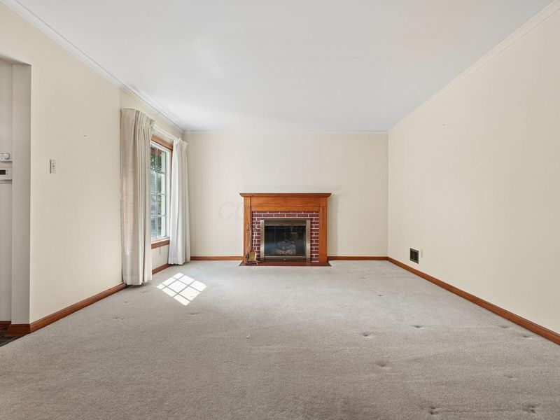558 Acton Road, Columbus, OH 43214 Photo 6