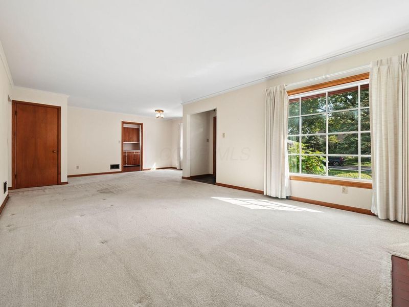 558 Acton Road, Columbus, OH 43214 Photo 7