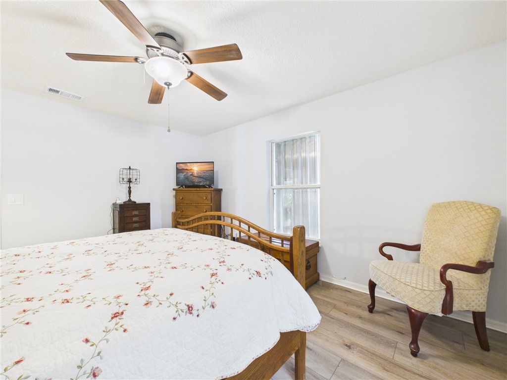 977 Fulton Way, Sebastian, FL 32958 Photo