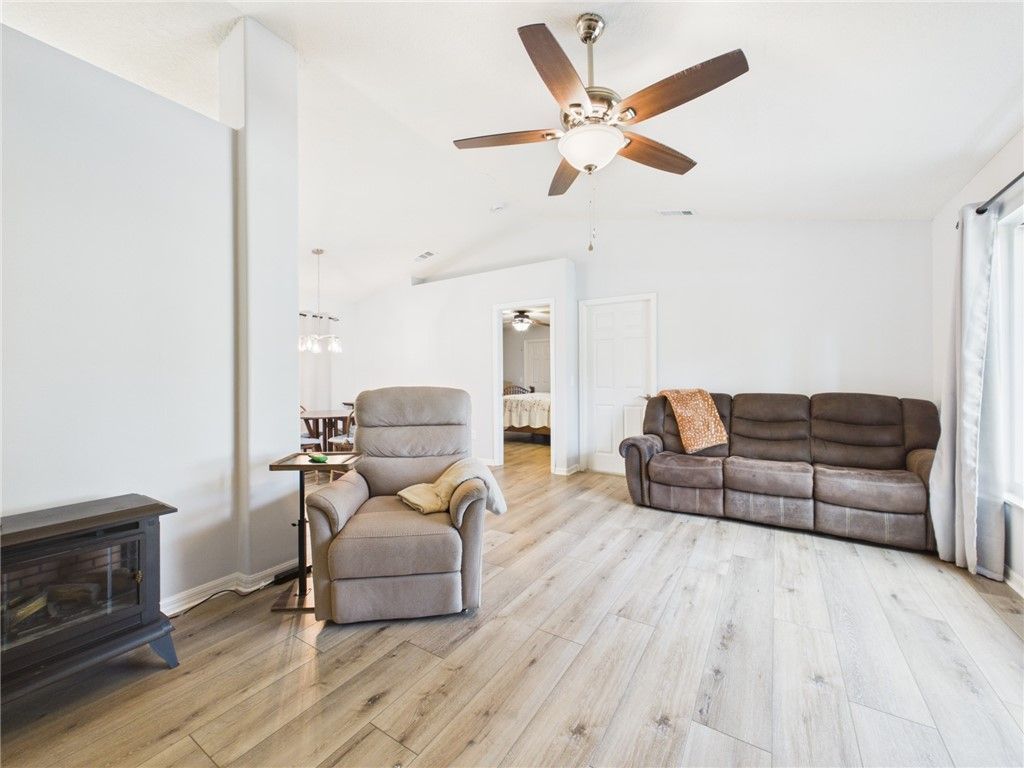 977 Fulton Way, Sebastian, FL 32958 Photo