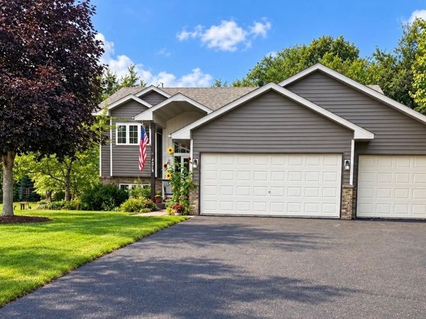 1519 Hidden Trail , Mayer, MN 55360