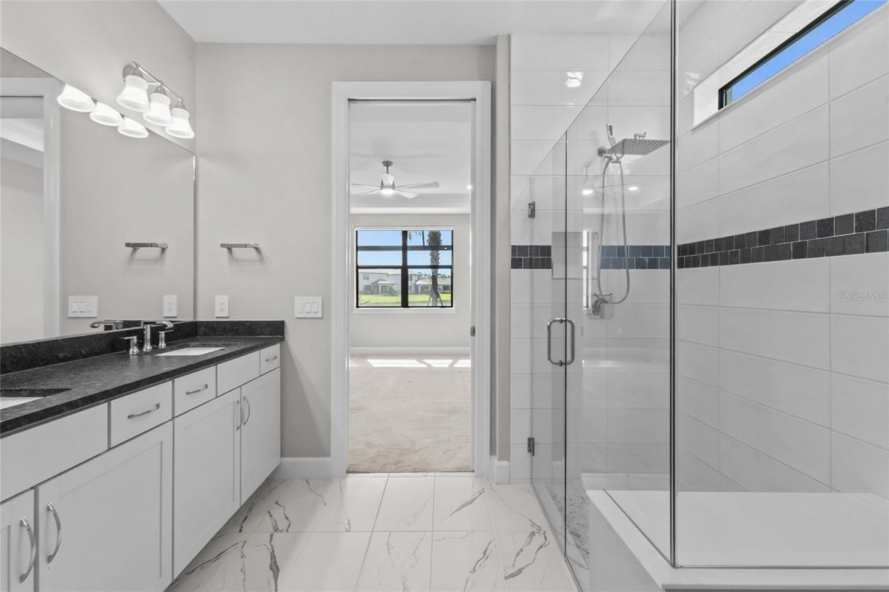 5755 Bluestar Court, Lakewood Ranch, FL 34211 Photo