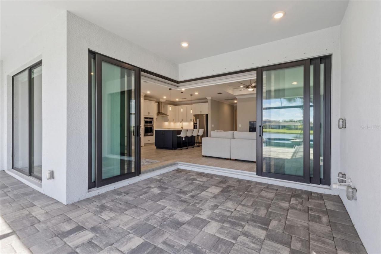 5755 Bluestar Court, Lakewood Ranch, FL 34211 Photo