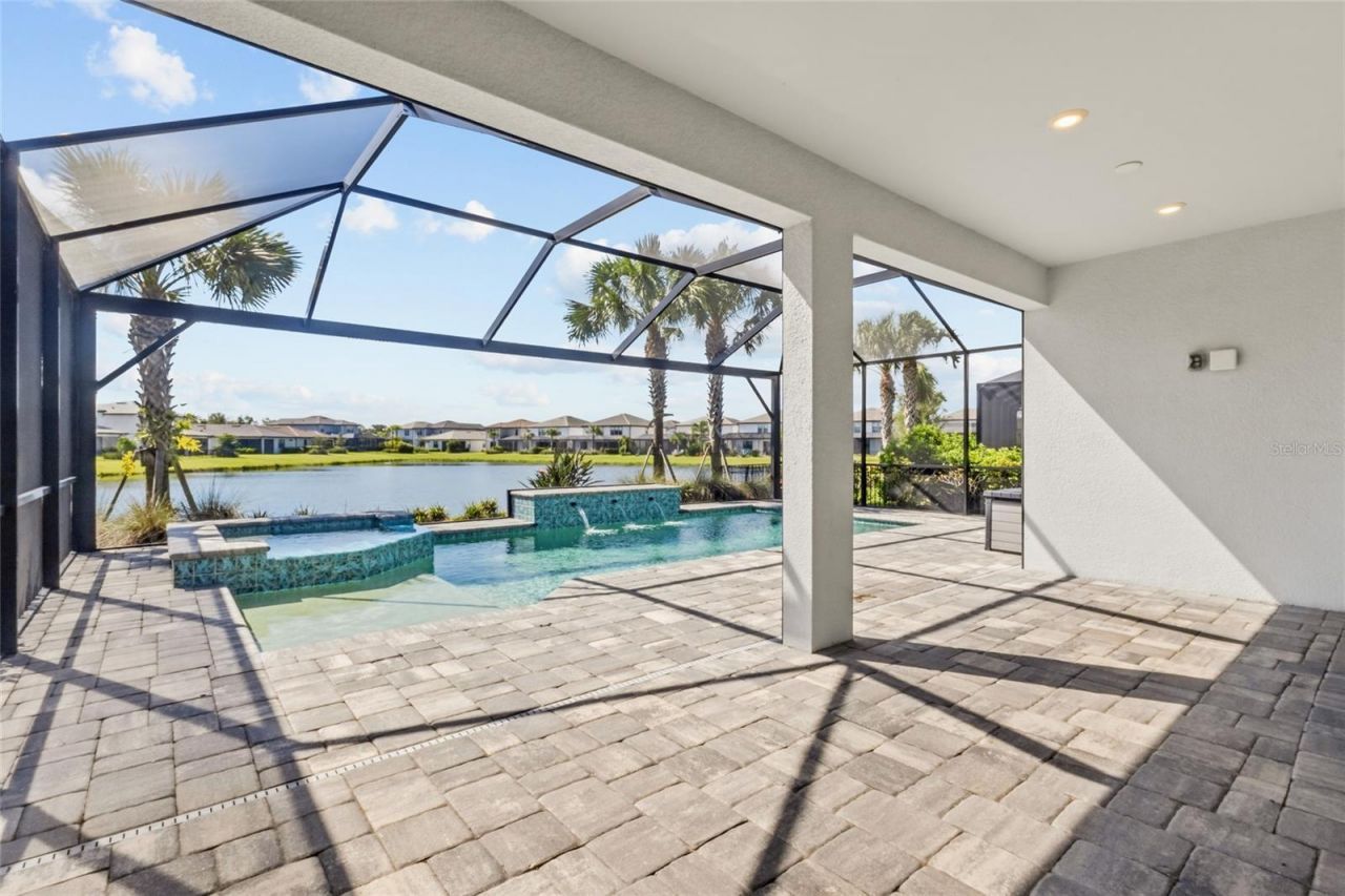 5755 Bluestar Court, Lakewood Ranch, FL 34211 Photo