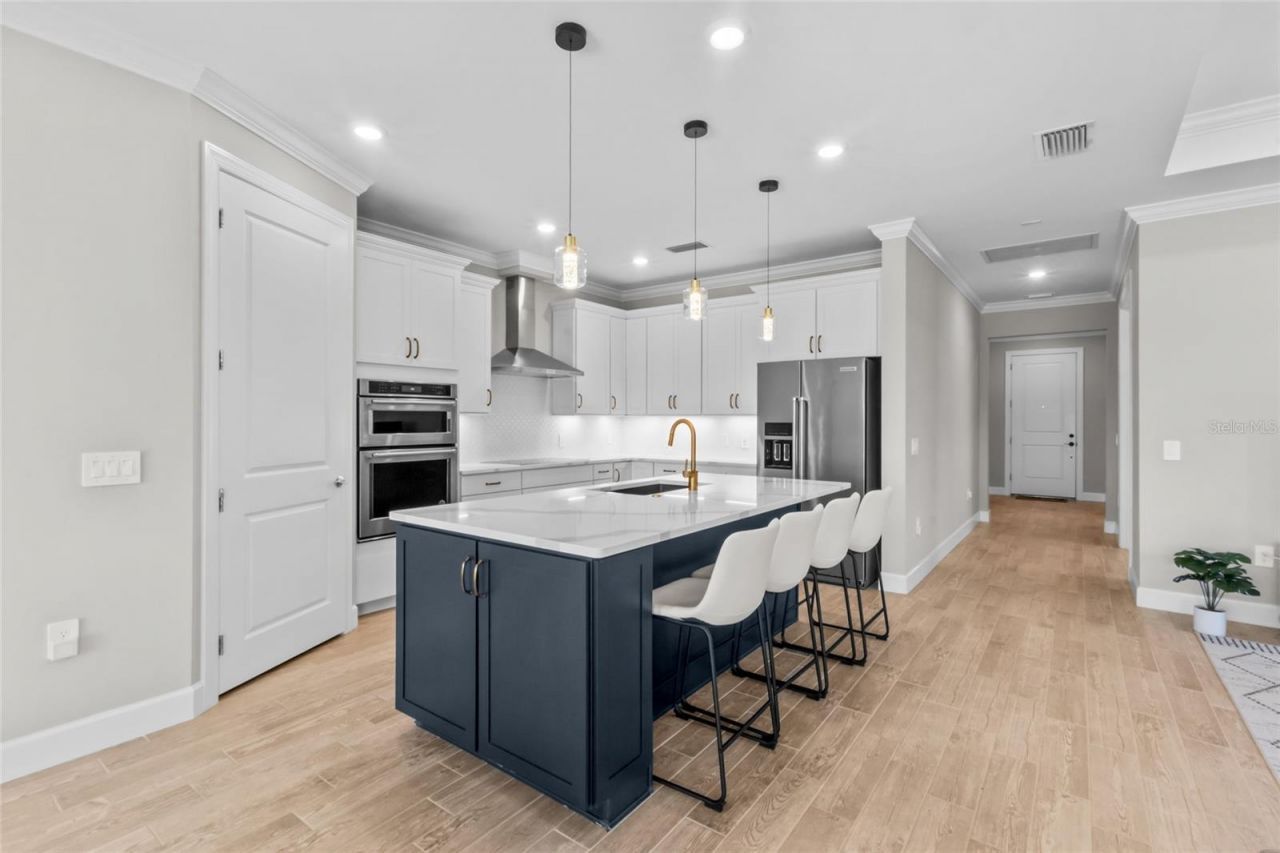 5755 Bluestar Court, Lakewood Ranch, FL 34211 Photo