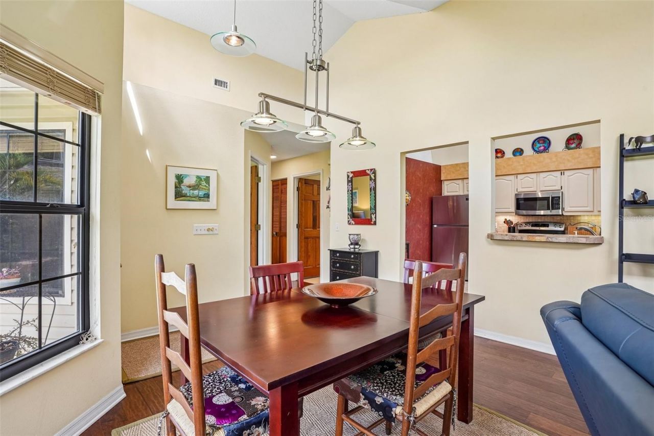 128 Baytree Boulevard, Tavares, FL 32778 Photo