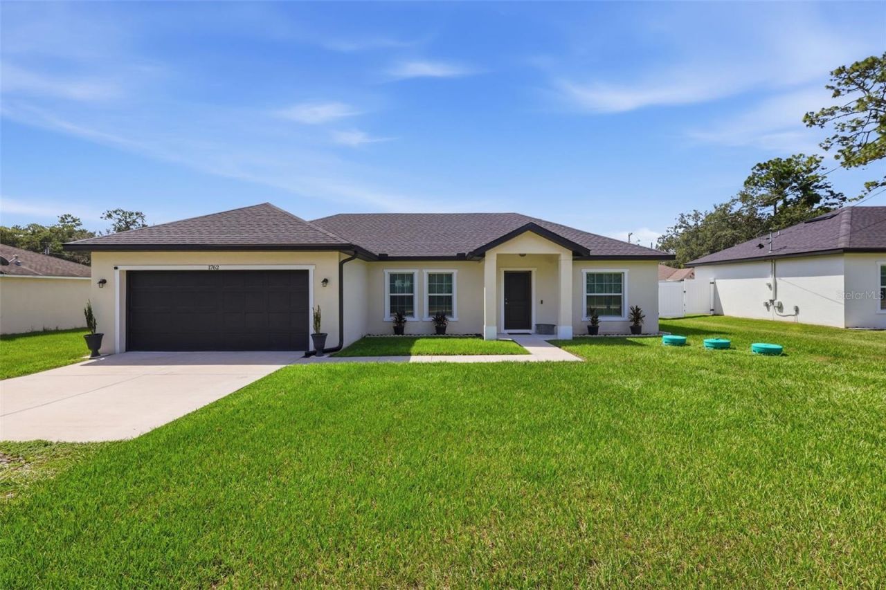 1762 13th Street , Orange City, FL 32763 Main Photo