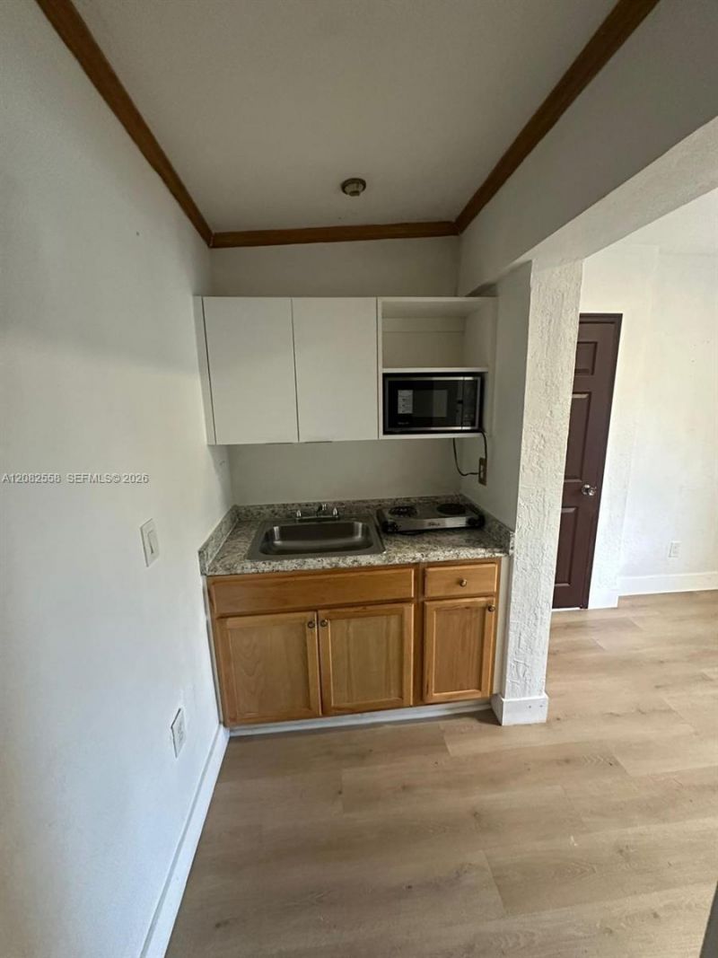 785 NW 96th St, Unit 2, Miami, FL 33150 Photo