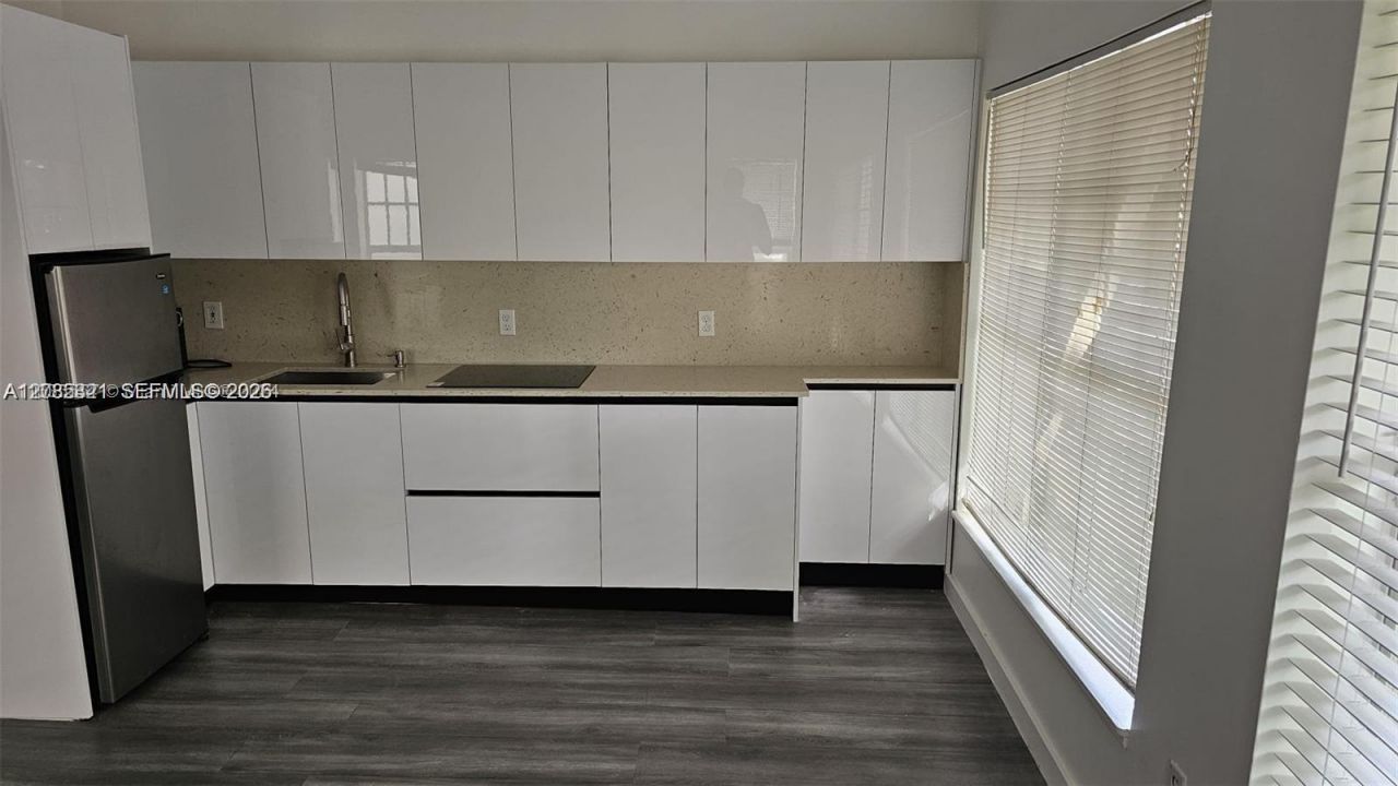 1244 Pennsylvania Ave, Unit 101, Miami Beach, FL 33139 Photo