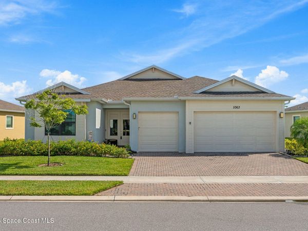 1063 Great Belt Circle, Melbourne, FL 32940