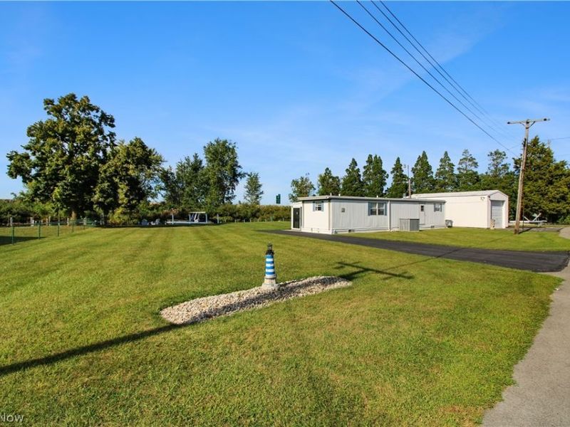 2825-2835 W Risingsun Road, Port Clinton, OH 43452 Photo 14