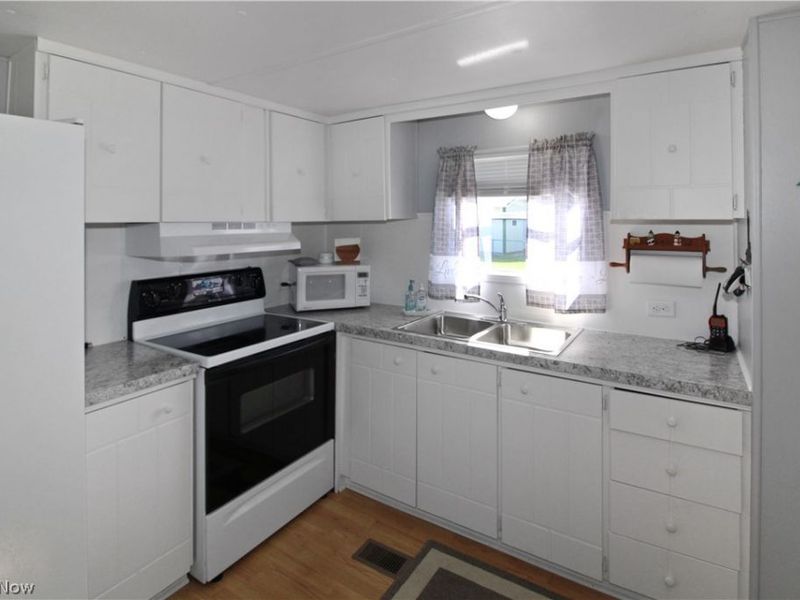 2825-2835 W Risingsun Road, Port Clinton, OH 43452 Photo 49