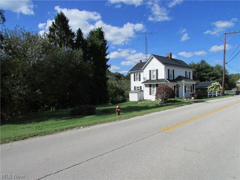 875 Washington, Bergholz, OH 43908 Photo 4