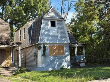1340 South Avenue , Niagara Falls, NY 14305
