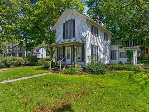 401 S O Keefe Street, Cassopolis, MI 49031