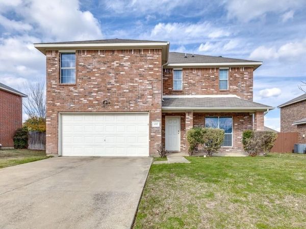 4707 Valleyview Drive , Mansfield, TX 76063