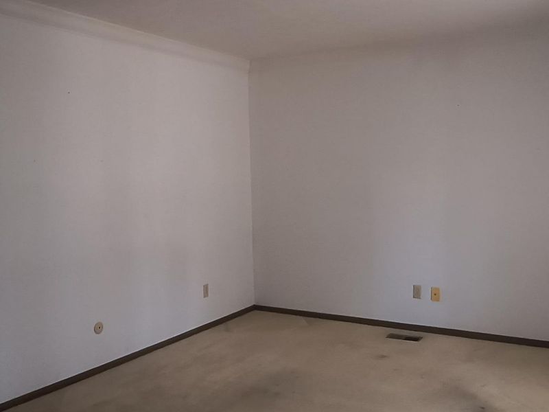 2230 Manhattan Boulevard, Springfield, OH 45504 Photo 10