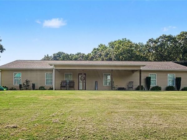 958 Hale Road, Maysville, GA 30558