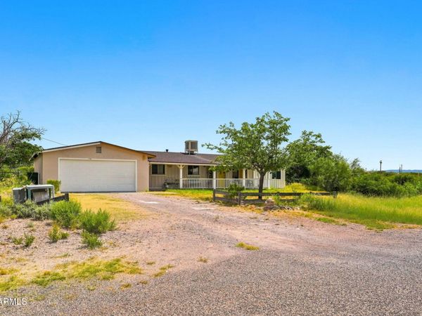1530 N WYATT Lane, Tombstone, AZ 85638