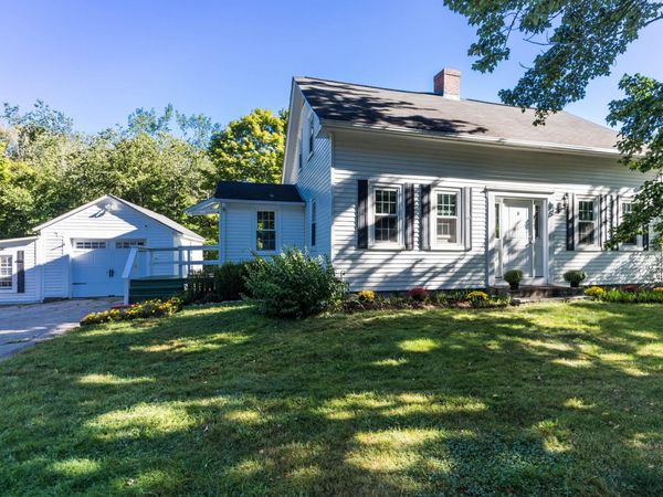 272 Old Concord Turnpike, Barrington, NH 03825