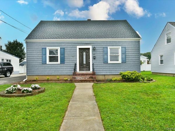 235 Madison Avenue , Oceanside, NY 11572