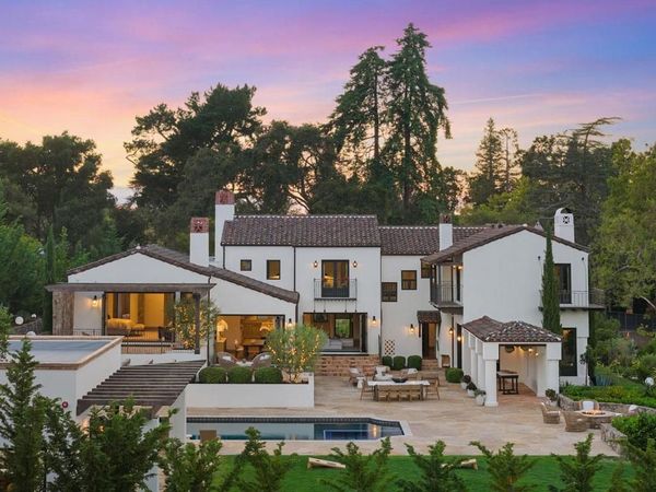 Hillsborough, CA 94010