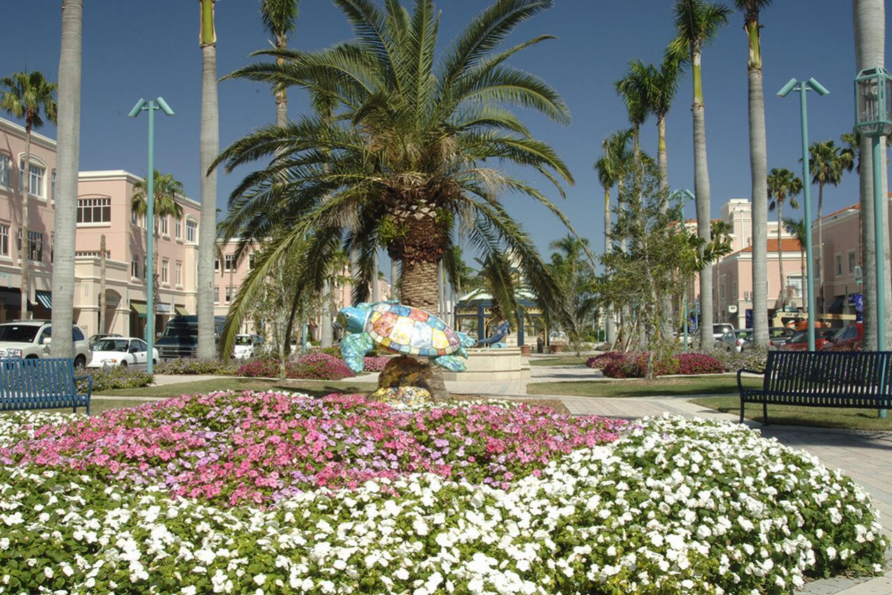 550 SE Mizner Boulevard, Unit B309, Boca Raton, FL 33432 Photo