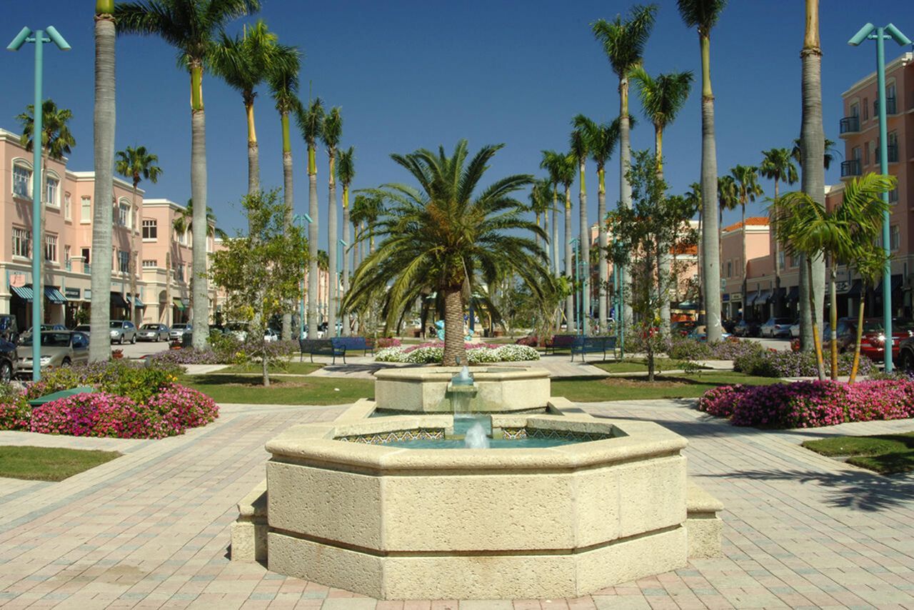 550 SE Mizner Boulevard, Unit B309, Boca Raton, FL 33432 Photo