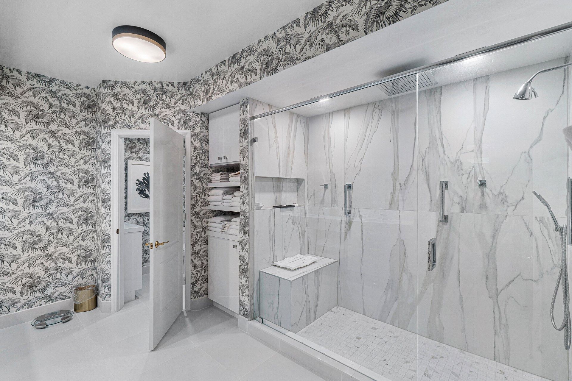 550 SE Mizner Boulevard, Unit B309, Boca Raton, FL 33432 Photo