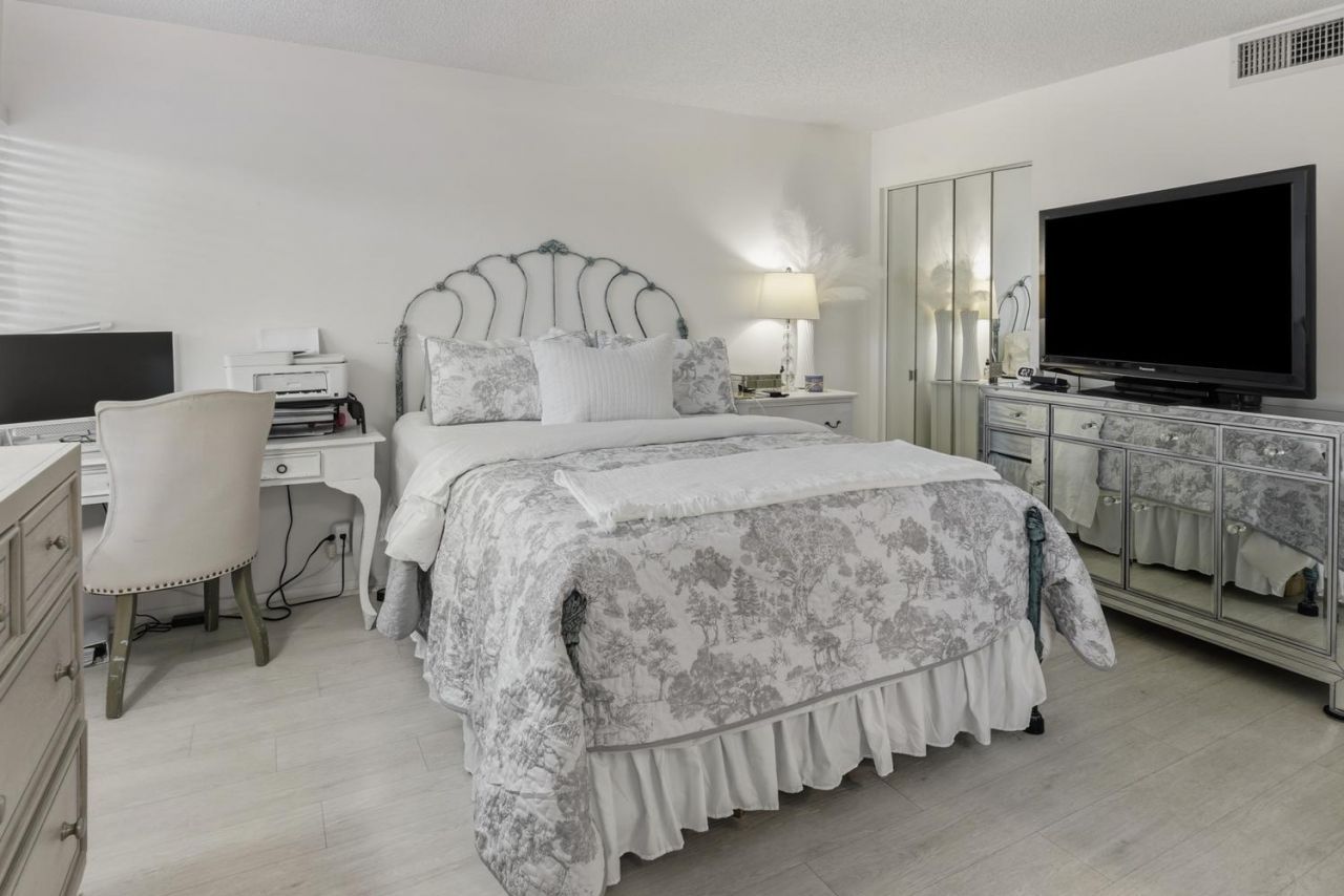 1605 S Us Highway 1, Unit V2-203, Jupiter, FL 33477 Photo