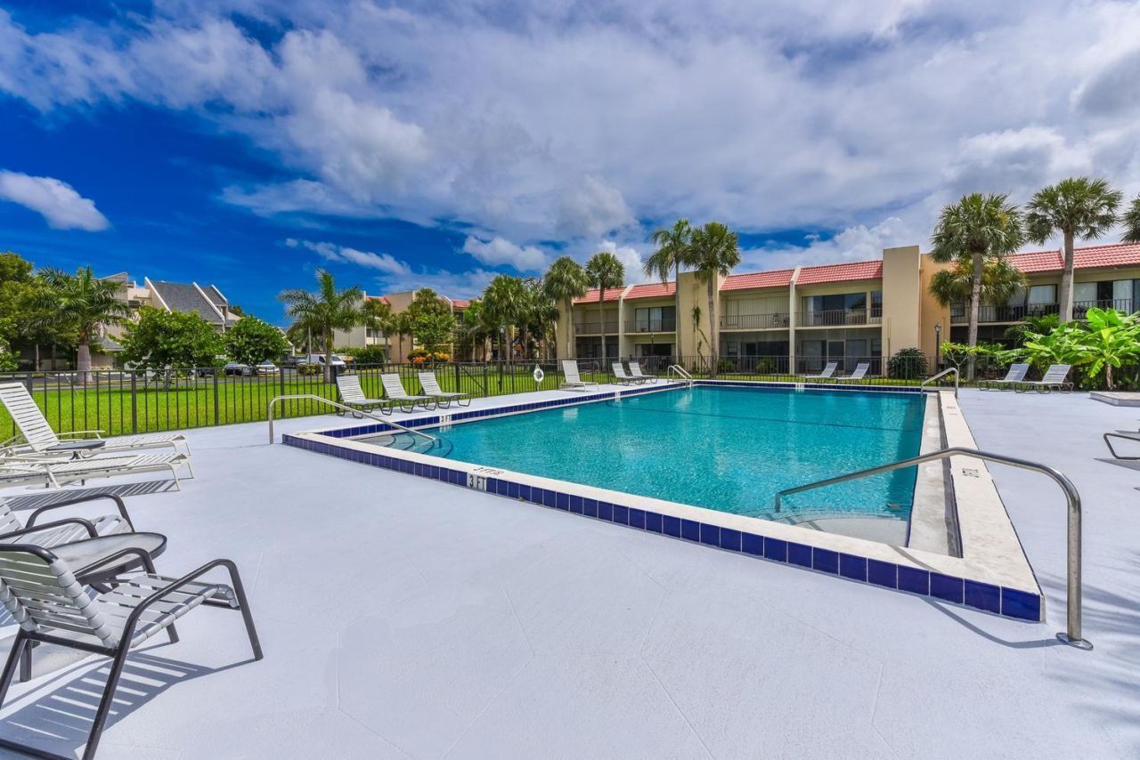 1605 S Us Highway 1, Unit V2-203, Jupiter, FL 33477 Photo