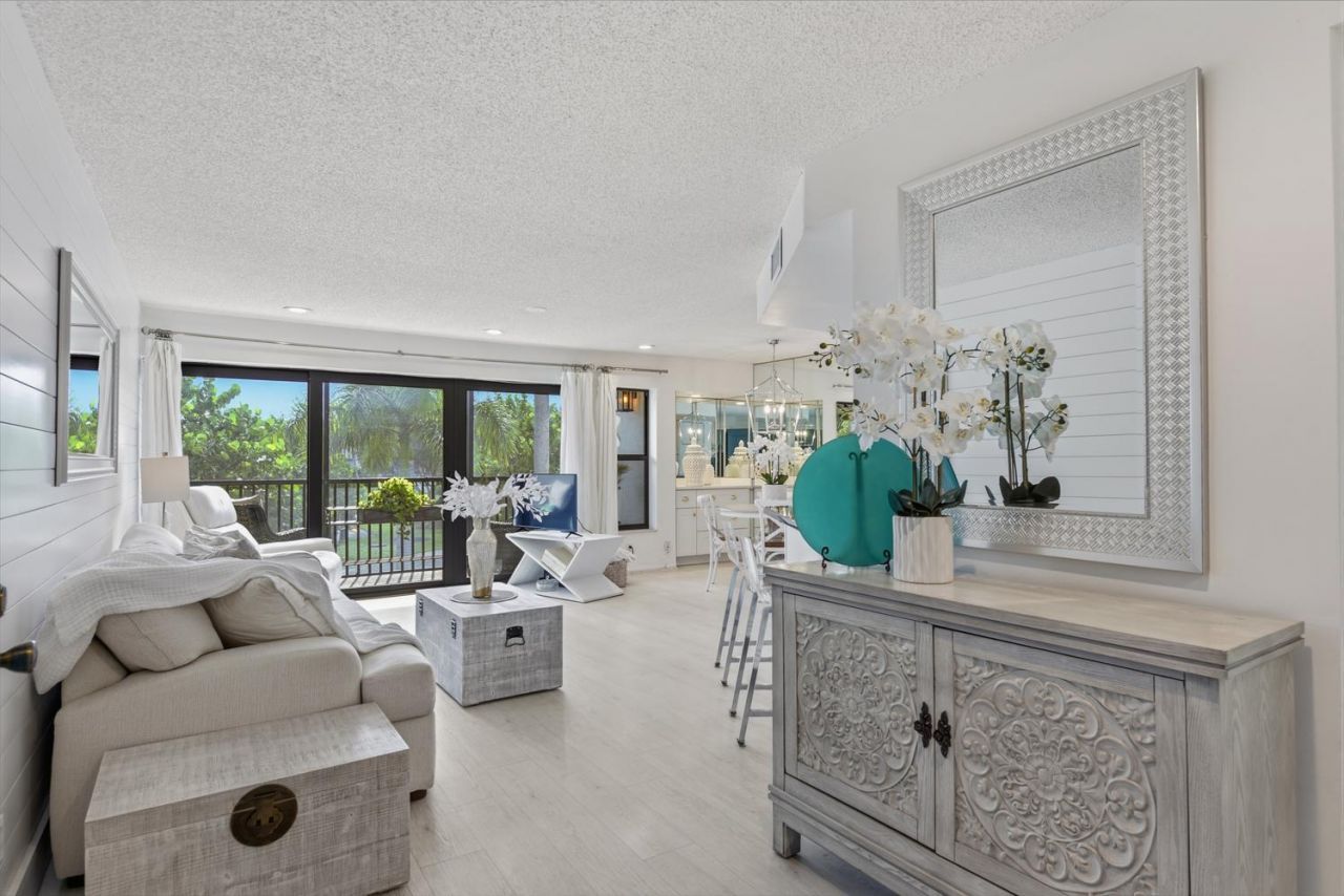 1605 S Us Highway 1, Unit V2-203, Jupiter, FL 33477 Photo