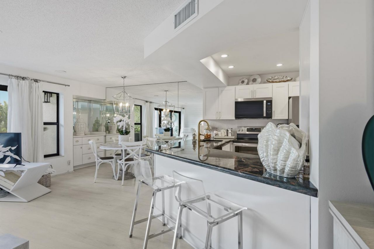 1605 S Us Highway 1, Unit V2-203, Jupiter, FL 33477 Photo
