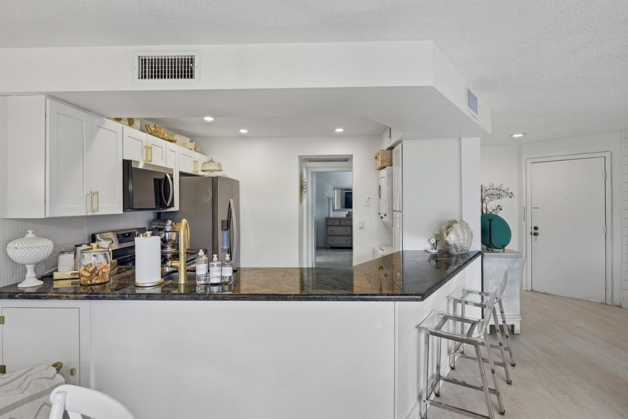 1605 S Us Highway 1, Unit V2-203, Jupiter, FL 33477 Photo