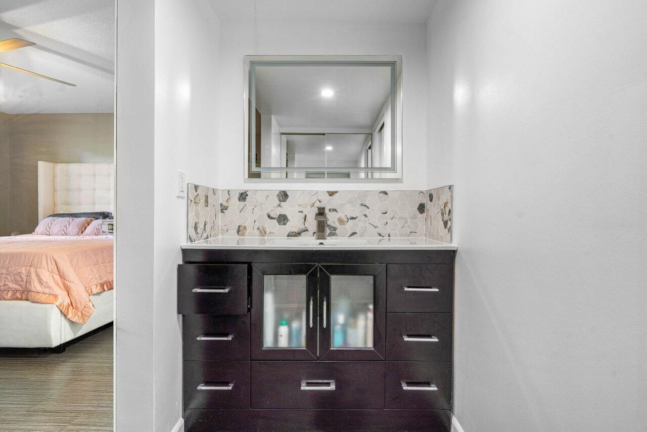6121 Balboa Circle, Unit 103, Boca Raton, FL 33433 Photo