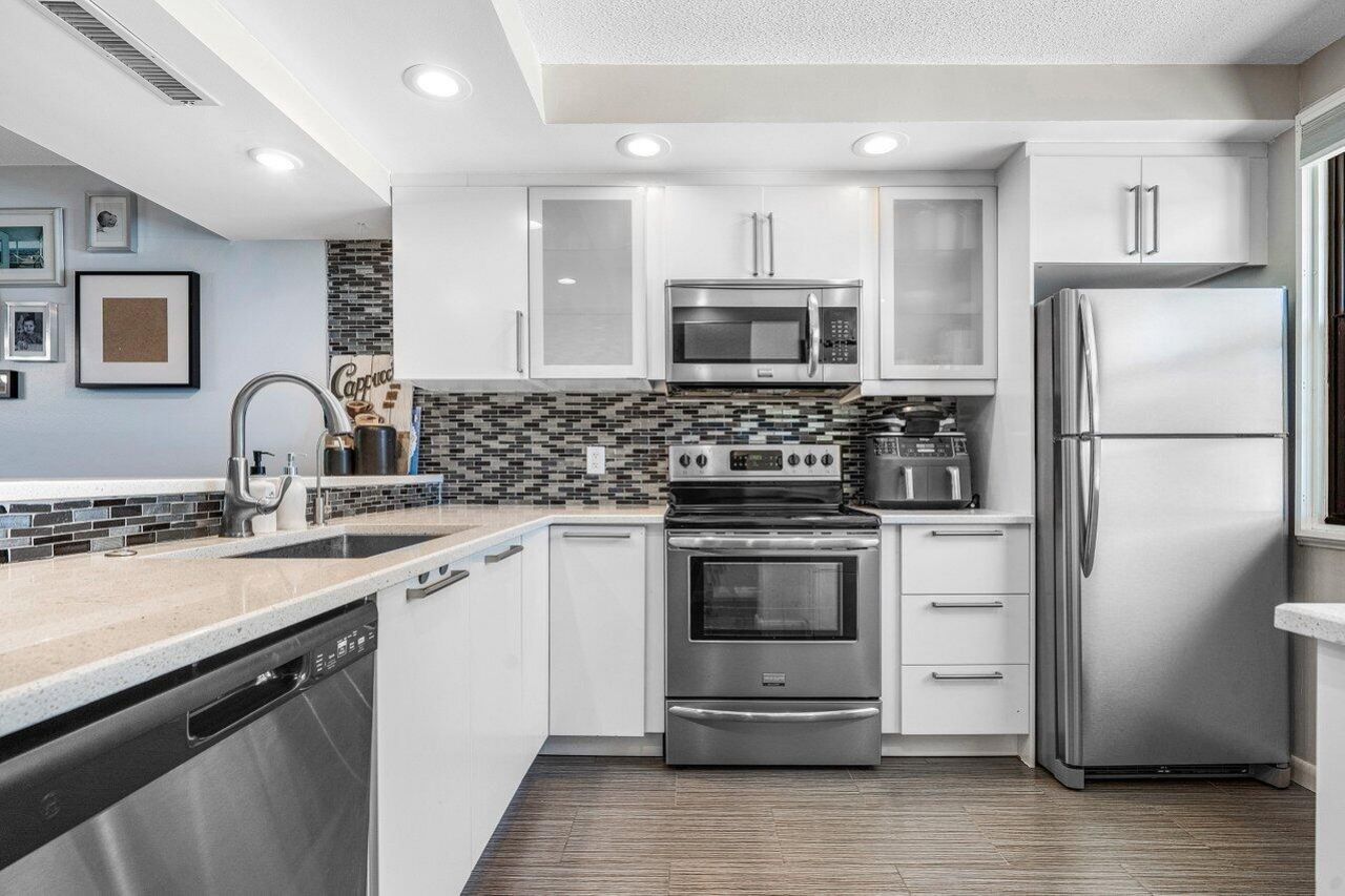 6121 Balboa Circle, Unit 103, Boca Raton, FL 33433 Photo