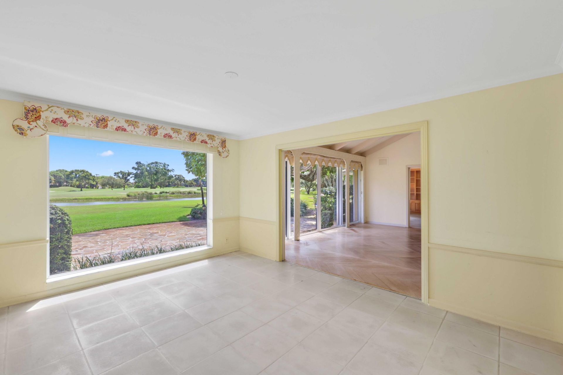 8 Country Road W, Village of Golf, FL 33436 Photo