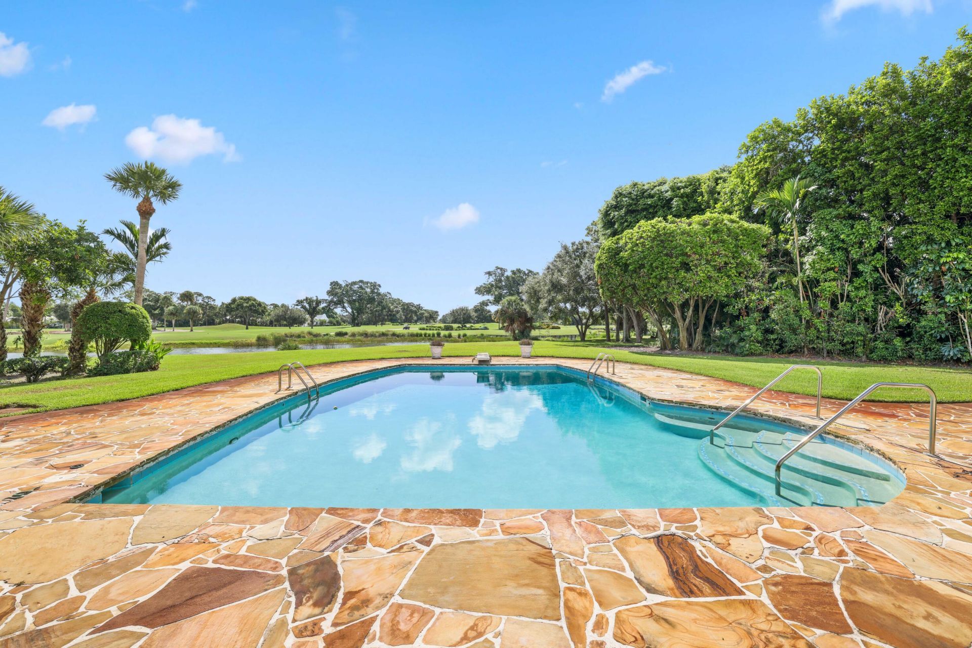 8 Country Road W, Village of Golf, FL 33436 Photo