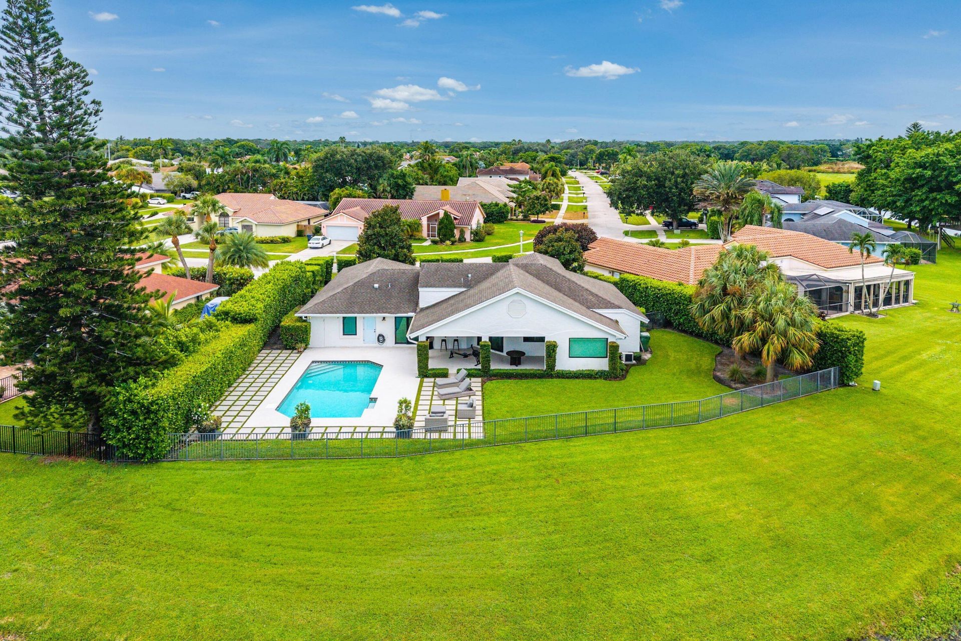 1860 Lynton Circle, Wellington, FL 33414 Photo