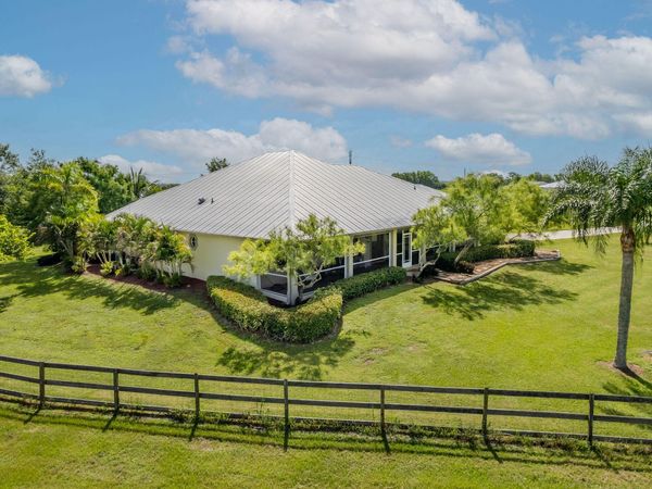 19005 SW GREY FOX Trail, Indiantown, FL 34956