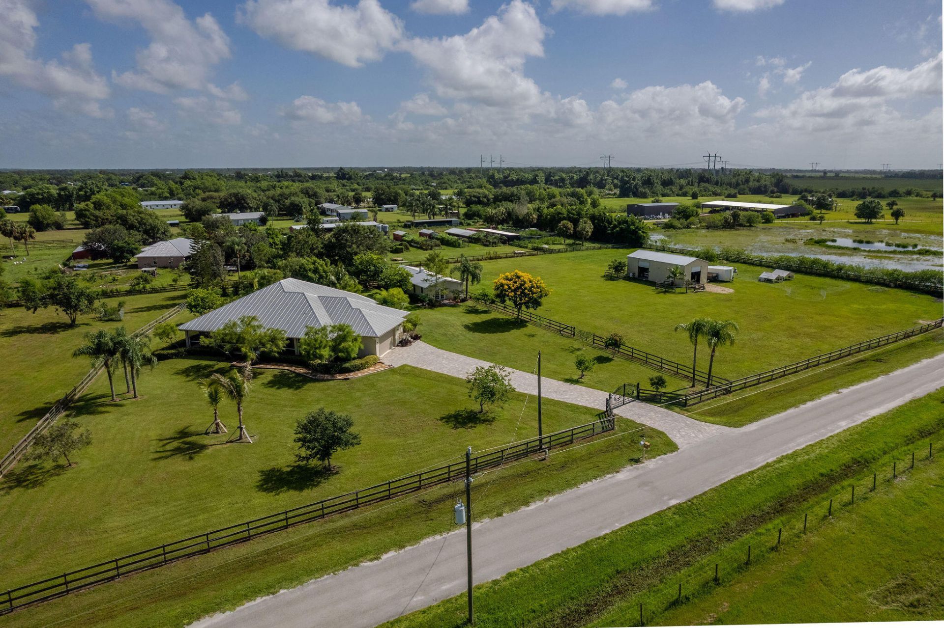 19005 SW Grey Fox Trail, Indiantown, FL 34956 Photo